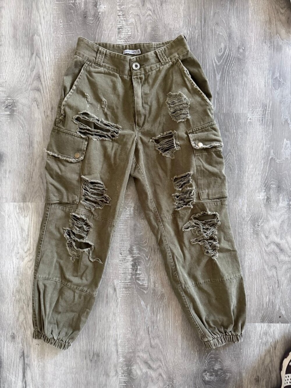 Carmar Los Angeles Olive Green Ripped Cargo Jogger Pants | Size 6 - Picture 2 of 8